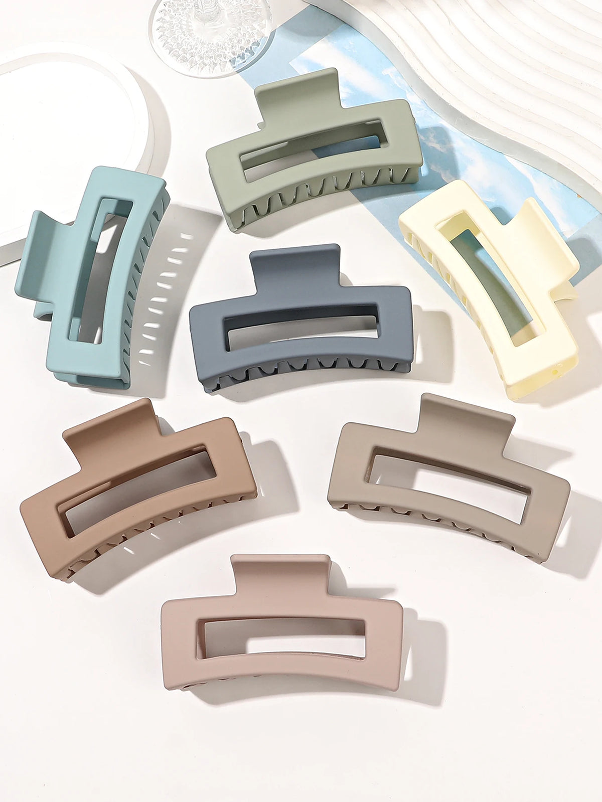 Matte Hair Claw Clips – 7-Piece Set